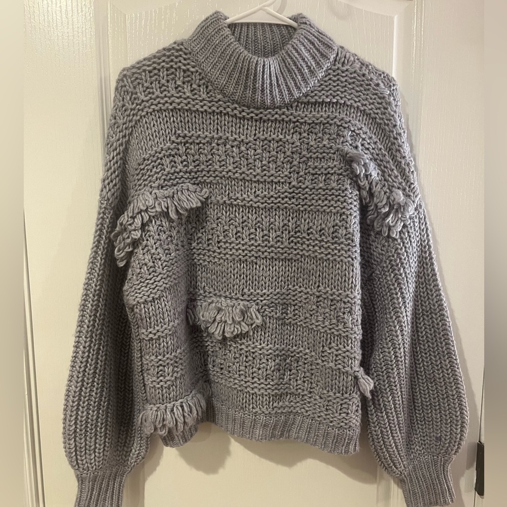 NWOT Universal Thread Sweater